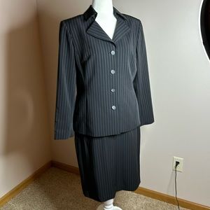 Preston &York suit